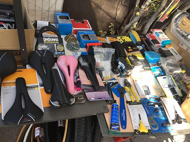 bicycle sale photo