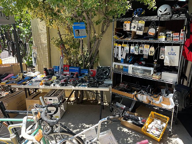 bicycle sale photo