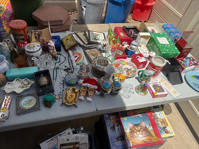 Ebay Resale Worthy Stuff photo