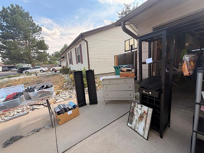 Moving sale photo