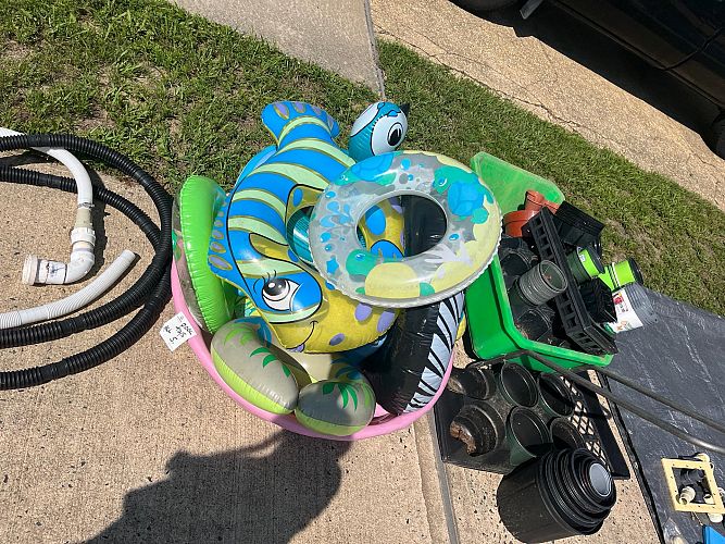 Estate-Yard sale photo