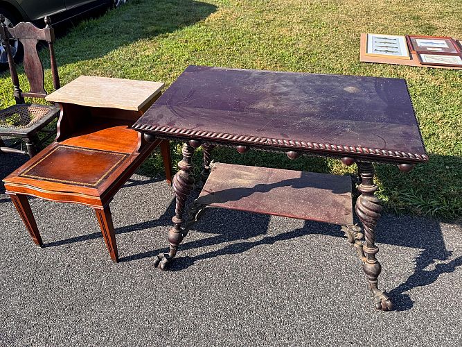 Tag Sale 53 Oldham Road Wethersfield - Furniture - Art - Collectibles photo