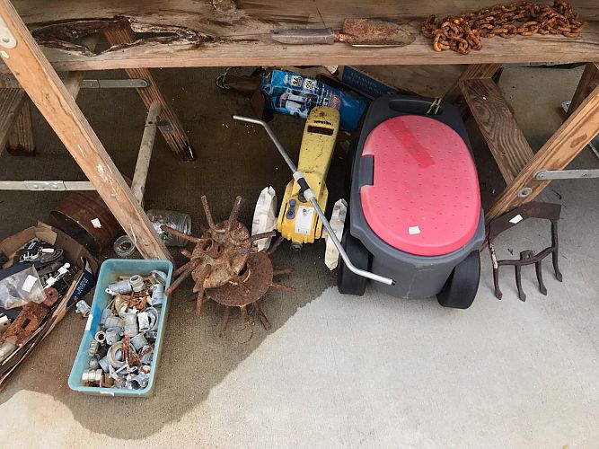 Big Barn Sale photo