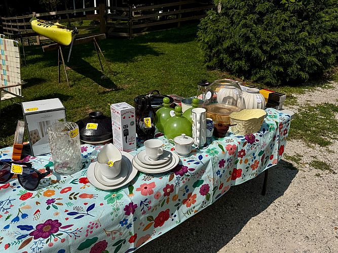 “Barn Sale” photo