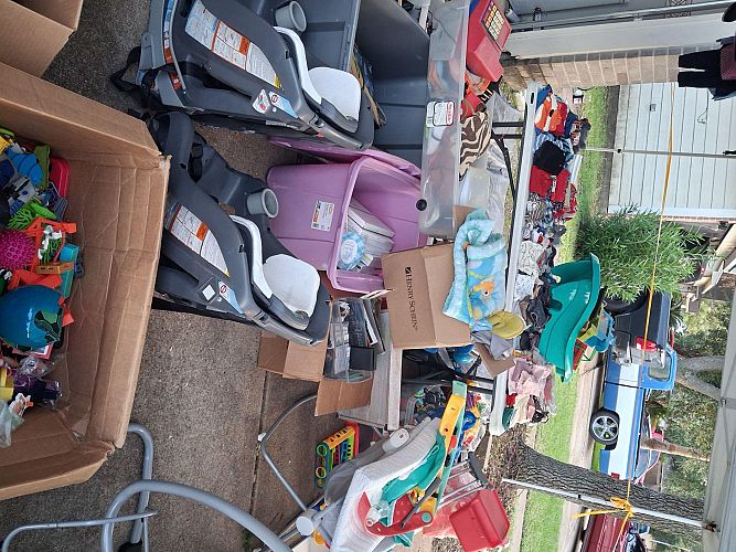 Big garage sale photo