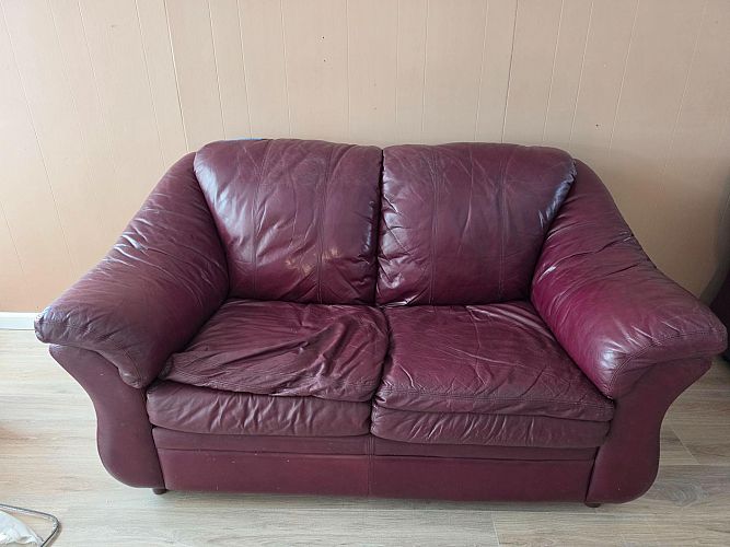Moving sale photo