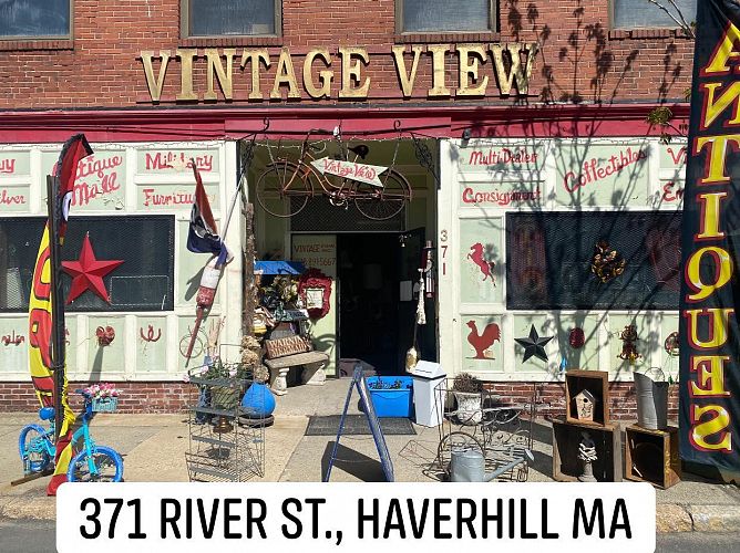 **VINTAGE VIEW Multi-Dealer / Consignment Emporium** OPEN 11:00